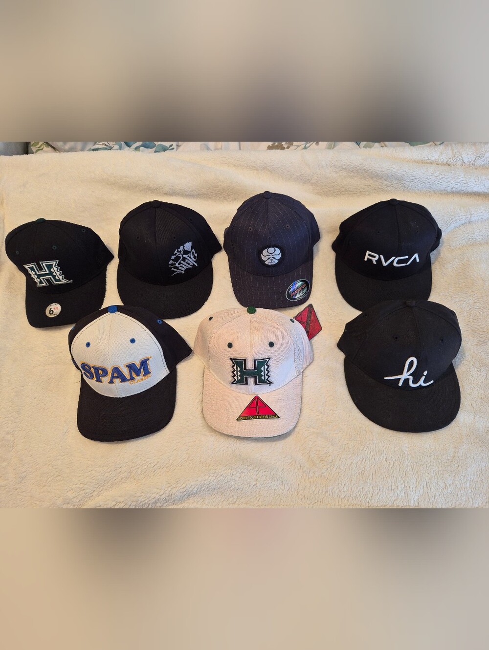 7 Hats & Bag